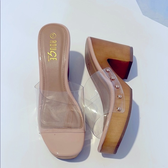 Rouge Helium Shoes - Rouge Helium Tan Cream Mules with Transparent Strap